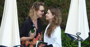 Cara Delevingne and Minke Kiss in Photos: See Italy Kissing Pictures