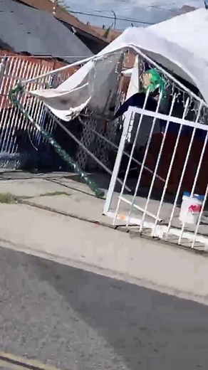 #partyrentaltips #tentrentaltips #howtotiedownatent #tentsetuptips