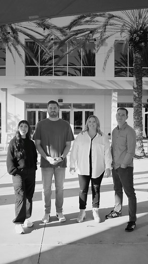 3.4K views · 34 reactions | Thursday Nights at Mariners is a new worship service designed for young adults to find connection & community. Thursdays at 7p, we’ll gather to worship, be the first to hear the weekend message, and stay after for a time of connecting in community. Click the link in our bio for more info! #thursdaysatmariners #marinerschurch #youngadultservice #ocyoungadults #socalchurch | Mariners Church | Facebook