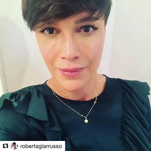 Anche Roberta Giarrusso consiglia la nostra Proskin !! #Repost @robertagiarrusso ・・・ Un trattamento davvero rilassante e con un risultato immediato, PROSKIN è davvero meraviglioso rende la pelle idratata e luminosa senza lasciare rossori, dura il tempo di una pausa pranzo e costa poco! Solo nei centri @nomasvelloitalia #nomasvello #proskin #beauty #relax #estetica #top #instagood #instalike #photooftheday | Nomasvello Portici
