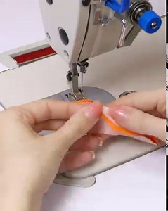 648K views · 18K reactions | How to sew a collar in the easiest way for a woman's blouse | MomCut - Deutschland | Facebook