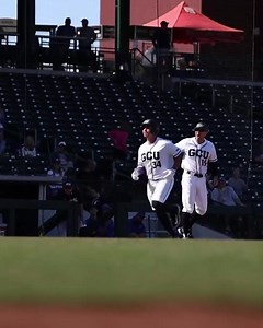 Welcome, Blake Avila! 💣 A pinch-hit blast in his first GCU plate appearance gets the Lopes on the board in the fifth. (h/t MLB) | Grand Canyon Baseball