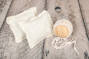 Small Pillow, Newborn Bonnet, Floral Lace Pattern, Off-white Color, Newborn Photography Support Prop - Etsy