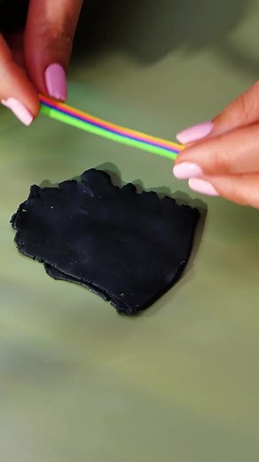 1.2K views | 誰にでも作れるステキなエポキシ樹脂とポリマー粘土のクラフト！ | 5分でできる DIY で遊ぼう | Facebook