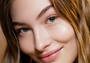 Coloration végétale : la méthode naturelle pour teindre ses cheveux sans les abîmer - Elle