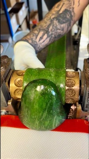 Making Candy Before It Hardens 🍬👀