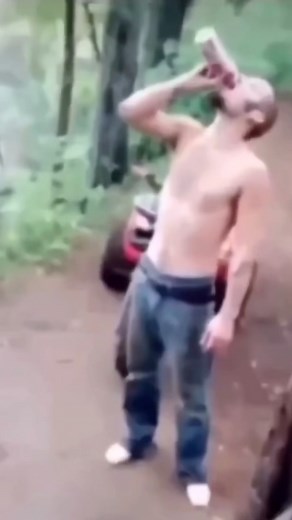 Sextouuuu!!!! Ihuuullll!!! 😂😂😂 . . . . . . . . #moto #grau #bikelife #Deus #god #stunts #bike #reelsviral #instagood #viral #viralvideos | dt_200_r