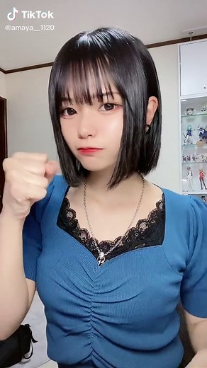 Expressive Hand Gestures for Communication