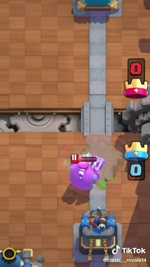 #royale #clashroyale #chinchenghanji #clashroyalechina #clash #2021 #tiktok #viral #china #irony #ironia #supercell #fyp #fypシ