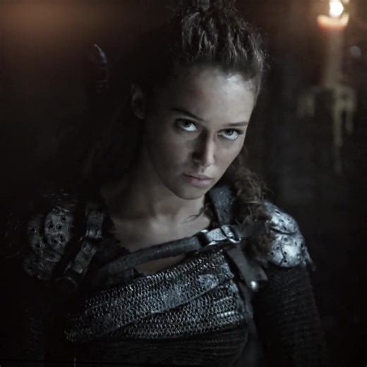 Discover the Hottest Character: Lexa from The 100
