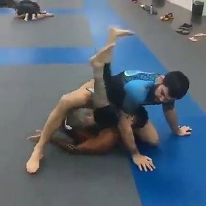 29K views · 286 reactions | Robert Drysdale - Leg Lock Counter Against Deep Half Guard by robertdrysdalejj | Grappling Kingdom | Facebook