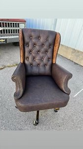 Ready for a change? Office decor that will add a touch of the Wild West. For details, contact our Creative Crew at 405-565-3750. #officechair #leather #cowhide #cowhideofficechair #leatherofficedecor #lorecranch | LOREC Ranch - Western Furniture - Rustic Decor | Facebook