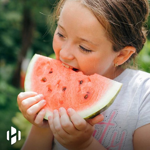 Vegan children end up shorter and weaker than non-vegan eaters, study finds | Hashem Al-Ghaili