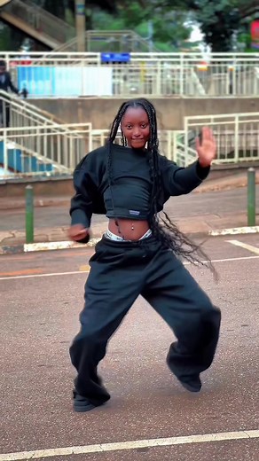What I like🙈🔥inspired by @Lisa Quama & @Abigail Dromo @Essy #onefemaledirector #asmr #tiktokusa #congelar #tiktokuganda @ONE FEMALE DIRECTOR🎥 @Azhar👶 @nabiskadabra @momo dances @MOLIY