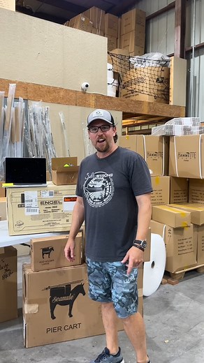 Insider GIVEAWAY!! Every month, we give away awesome gifts to our Salt Strong Insiders ➡️ Just for being active in the Insider Community. 💥💥 This month, gifts from Engel Coolers and Sea Mule are up for grabs, and next month, tons of gear from Danco! Just ANOTHER BENEFIT of being a Salt Strong INSIDER!!! 💪💪 ❓Not an Insider yet? Join at SaltStrong.com #saltstrong #insidergiveaway #insidermember #fishinggear #fishing | Salt Strong