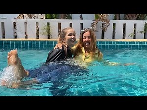 New models Lilia and Tatiana #swimingpool