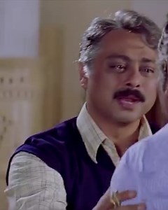 Watch this movie clip from 'Hum Pyar Tumhi Se Kar Baithe', starring #SachinKhedekar. #ReliveRajshri | Rajshri