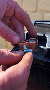 Battery Terminal Hack with a Key | Survival Island