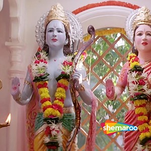 1.1K views · 34 reactions | Priyanka Chopra Shares Her Adversities With Supriya Pilgaonkar | Barsaat Movie #bollywoodmovies #moviescenes #romanticmovie #romantic #love | Romantic Movies 24/7 | Facebook