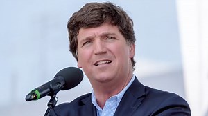 Tucker Carlson emerges with a new understanding of the opioid crisis following his own experience with prescribed fentanyl. VICE News obtains audio of Carlson describing the experience he says was “the most interesting fucking thing that had ever happened to me. #VWN | VICE News Tonight