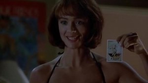Lauren Holly - Bikini/Hidden Nudity (Picket Fences S01E14)