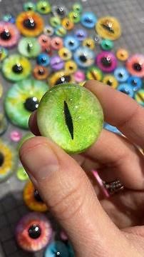 Cabochon eyes - MPGautheron