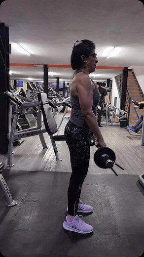 #stronggirls #gymrat #fitgirl #workout | Zahia Amador