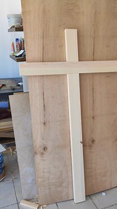 Cruz de madera. . . . #fyp #hazlotumismo #muebles #taller #casa #viral #tips #organizacion #diseño #parati #decoracion #hogar #consejos #melamina #mdf #home #carpinteria #hack #diy #madera | Madera Minimalista