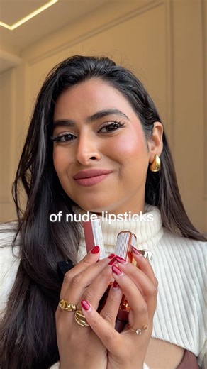 Nude lipstick for medium & tan skin tone that don’t need a lip liner. #lipstickswatches