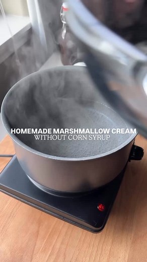 117K views · 44K reactions | This Homemade Marshmallow Creme is so...