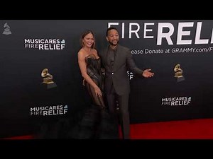 JOHN LEGEND & CHRISSY TEIGEN | Red Carpet Fashion Cam | 2025 GRAMMYs