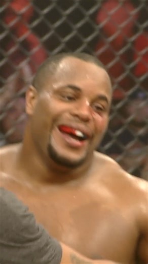 #OnThisDay in 2009, UFC Hall of Famer Daniel Cormier made his MMA debut! | UFC