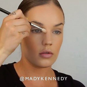 @madykennedy giving us an night time glam look using her #sedonalacebrushes. ✨• #GetLaced at SedonaLace.com | Sedona Lace | Facebook