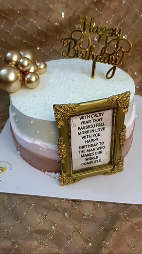 Customize cake 🤗 Bolo toh ki cake ata 🤤 Onk sondor akta cake 🥺 #homemadecakelove #FreshAndTasty #followerseveryone #likecommentshare #hilights #vairalvideo #reelschallengereelschallengereelschallengereelschallenge #followingeveryone | TASTY CAKE HOUSE SS