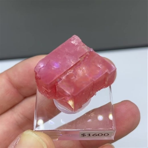 29 reactions | Rhodochrosite from a classic US locality - Sweet Home...