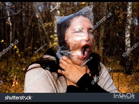 girl put plastic bag over her face kill scene