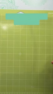 2.2K reactions · 263 shares | Floating ornaments with Cricut ✨ Tutorial By littlecraftnest on tiktok ! #floatingornaments #cricutproject #ornaments #christmasornament | Cricut Crafting for beginners on 99SVG | Facebook