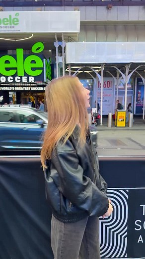 Omg! 🤩 My new song Fly Girl and my music video are on Times Square! This is a huuuuge pinch me moment, I’m so happy and excited 😍 Link in bio, watch and listen 🎙️❤️ #LikeNastya | Like Nastya