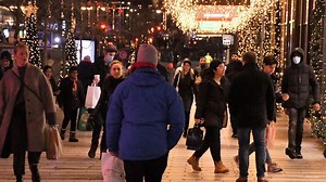 Țara europeană care a sfidat pandemia și nu a introdus restricții cedează în fața COVID: va impune certificatul sanitar