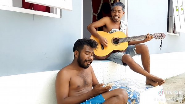 ayo kita berdangdut....