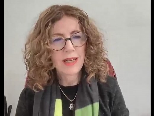🌟 Reflection Time with Sarah Chana Radcliffe 🌟 Close your eyes and take a deep breath. Imagine each inhale filling a balloon with a specific stress - be it holiday chaos, family dynamics, or personal challenges. Then, with each exhale, release that balloon, freeing yourself from the burden. 💬 Share in the comments below one stress you're ready to release today! #JewishWorkshops #LetMyPeopleGo #FamilyTime #CommunitySupport #HolidaySpirit #PesachPrep #SpreadTheJoy #JewishHoliday #StressFree #Pe