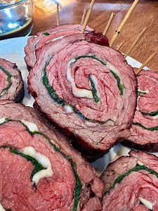 Grilled Steak Pinwheels | GrillinFools.com