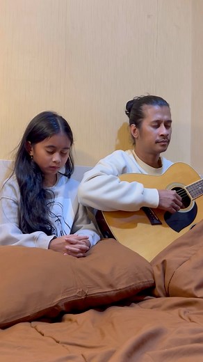 Papa Pung Sayang 🎶 Cipt : Cevin Syahailatua. #fypreels #laguambon #papapungsayang #laguviral #fypfbpro #fyppp #SorotanPublik #selamathariayah | Arles Tita