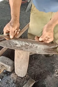 505K views · 284 reactions | Using the piece of tractor disc to make a digging hoe blade #reelsviralシ #reels #amazing #reelsfacebook #reelsfypシ #reel #videos | Forged Creations | Facebook