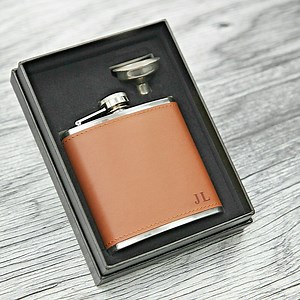 [Hot Item] Alcohol Hip Flask Male Whisky Wine Flask Outdoor Stainless Steel Hip Flasks Blanks Sublimation Products for Tweeddale Red Tape