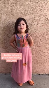 1.1K views | My daughters reaction to her photoshoot is adorable! 懶 #greenscreen #photoshopt #daughter #fyp #foryou #foryoupage #adorable #blowthisup | Olivia Adams | Facebook