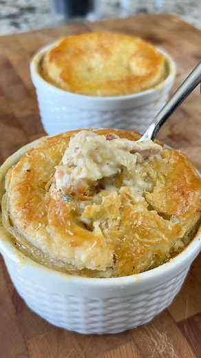 2.2M views · 4.9K reactions | 不Mini Chicken Pot Pies with...