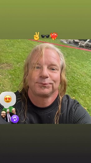 I’m giving away hard dick and bubblegum today, and I’m all outta bubblegum!✌️🕶️Norty | Eric Norton