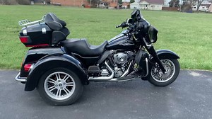 2010 Streetglide trike. Factory flhxxx! 28k miles. Tour pack and lower fairings added! Clean! $19,990 | Integrity Cycles