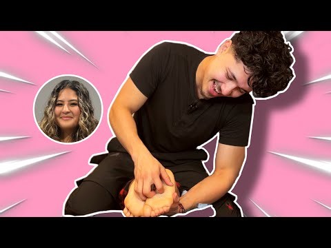 FEET TICKLE PRANK ON GIRLFRIEND |